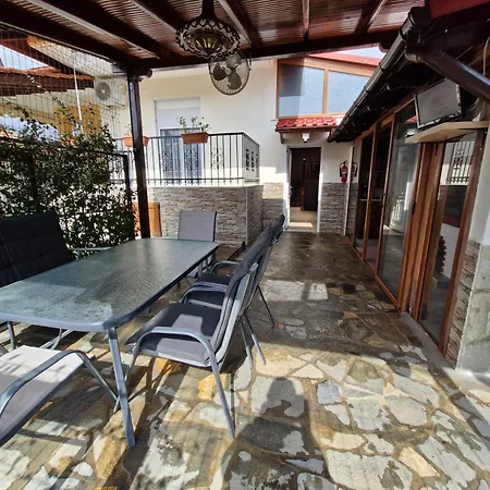 Pensiune Sunny Day 4*