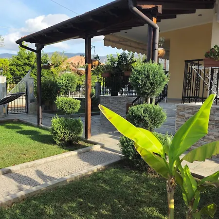 בית הארחה Sunny Day